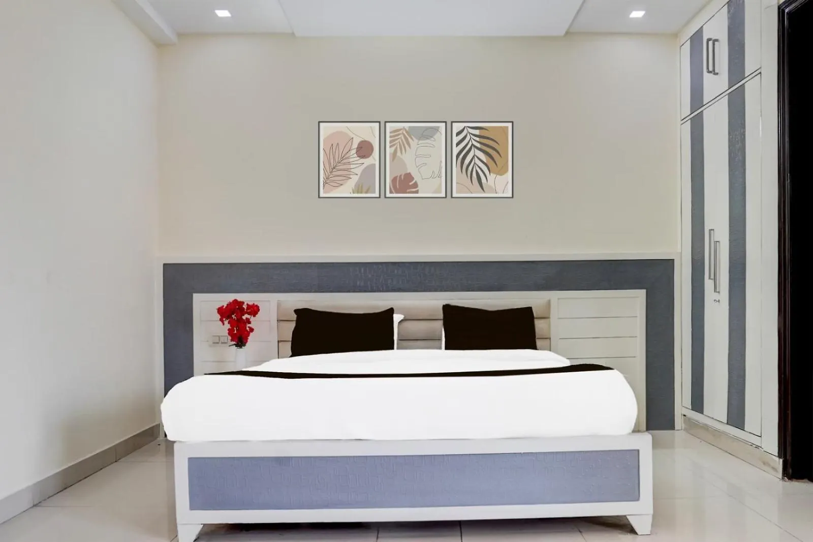 Hotel Sona New Delhi